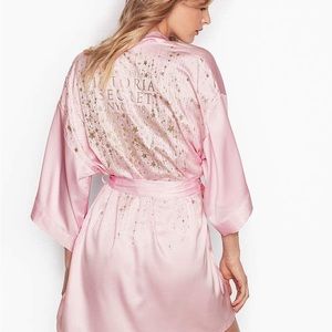 Victoria Secret Fashion Show Glitter Robe Pink